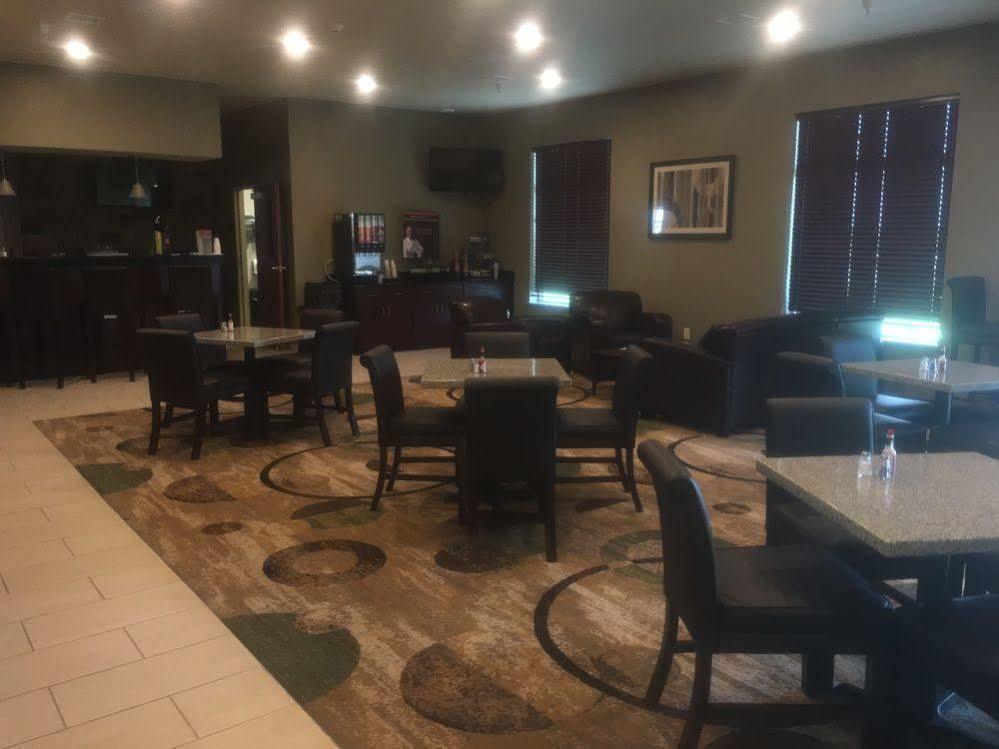 Cobblestone Hotel And Suites - Jefferson Екстериор снимка