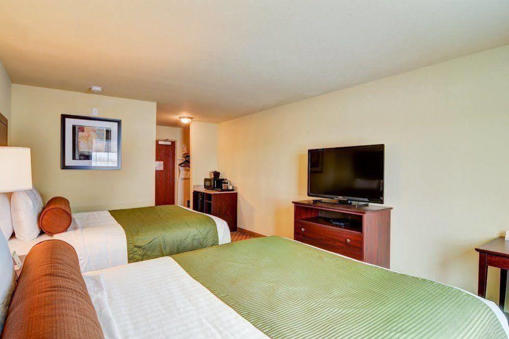 Cobblestone Hotel And Suites - Jefferson Екстериор снимка