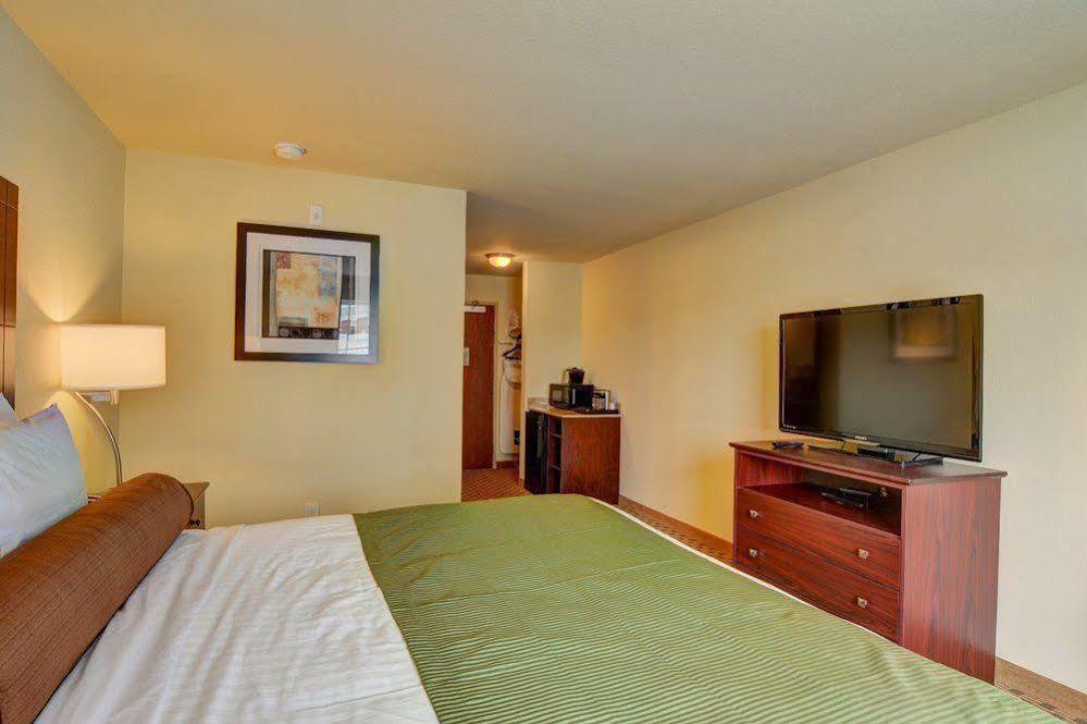 Cobblestone Hotel And Suites - Jefferson Екстериор снимка